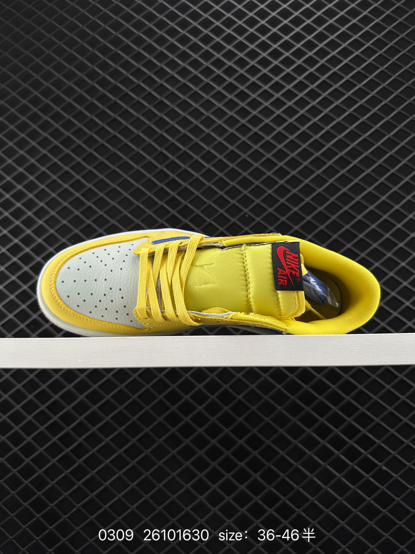 Travis Scott x Air Jordan 1 Low 